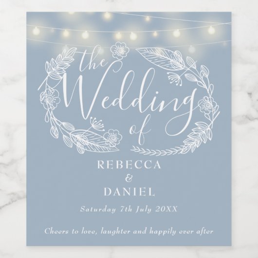 String Lights Floral Dusty Blue Wedding Weinetikett (Einzelnes Label)