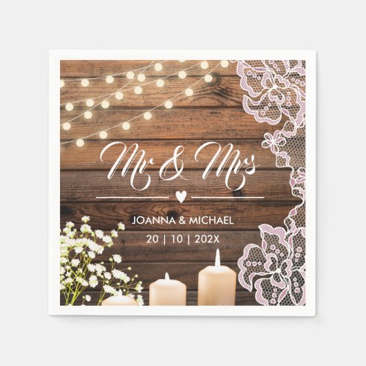 String Lights Lace Mr. und Mrs. Rustic Wood Weddin Serviette (Vorderseite)