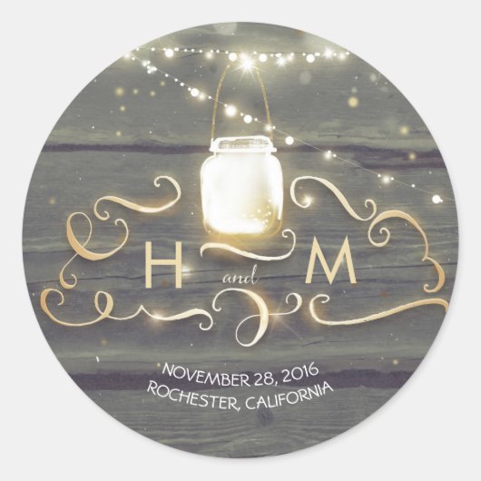 String Lights Mason Jar Rustic Wood Initials Runder Aufkleber (Vorderseite)