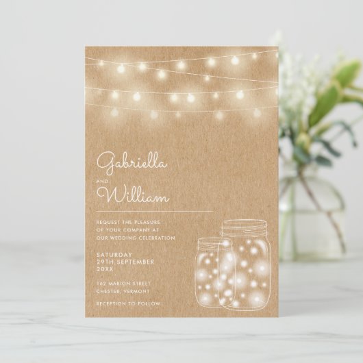 String Lights Mason Jars Rustic Kraft Wedding Einladung (Stehend Vorderseite)
