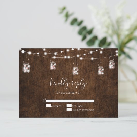String Lights Mason Jars Rustic Wood Wedding RSVP (Stehend Vorderseite)
