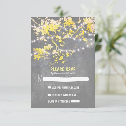 String lights Moderne rustikale Hochzeitskarten RS RSVP Karte (Stehend Vorderseite)