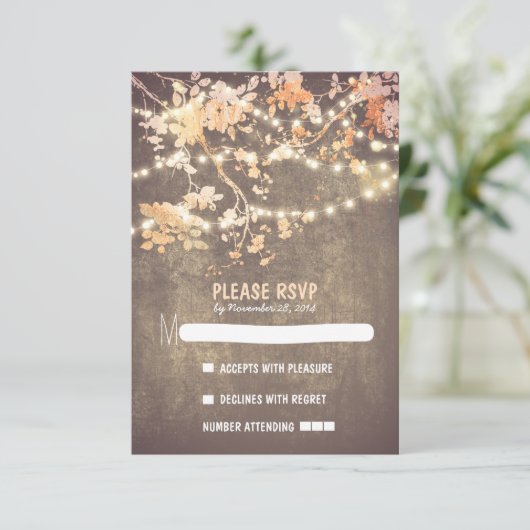 String lights Moderne rustikale Hochzeitskarten RS RSVP Karte (Stehend Vorderseite)