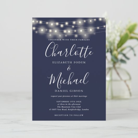 String Lights Navy Blue Elegant Script Hochzeit Einladung (Stehend Vorderseite)