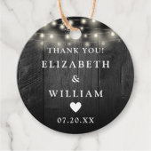 String Lights Rustic Black Wood Barn Wedding Geschenkanhänger (Vorderseite)