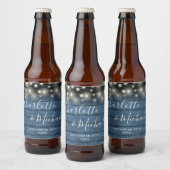 String Lights Rustic Blue Wood Script Wedding Bierflaschenetikett (Flaschen)