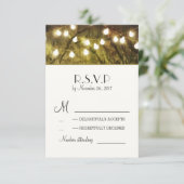 String Lights Rustic Trees Wedding RSVP Karten (Stehend Vorderseite)