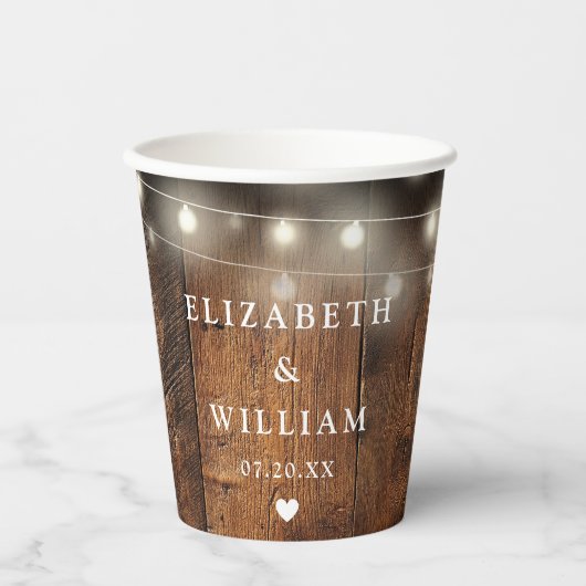 String Lights Rustic Wood Boho Barn Wedding Pappbecher (Vorderseite)
