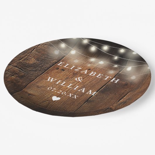 String Lights Rustic Wood Boho Barn Wedding Pappteller (Schrägansicht)