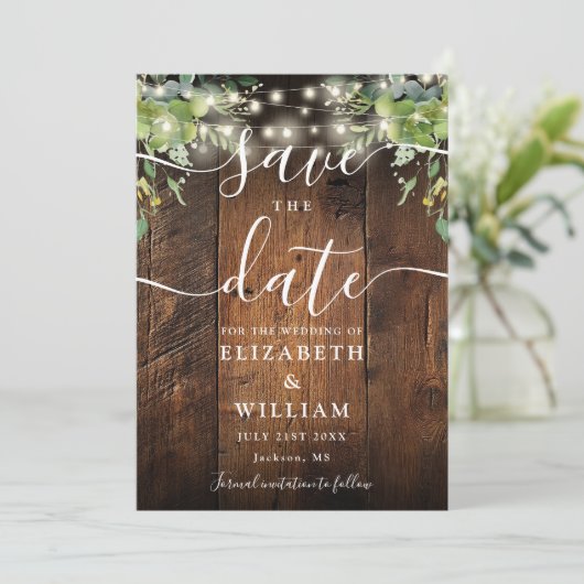 String Lights Rustic Wood Greenerity Wedding Save The Date (Stehend Vorderseite)