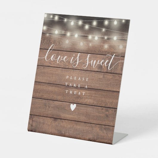 String Lights Rustic Wood Liebe ist süße Gefallen Sockelschild (Vorderseite)