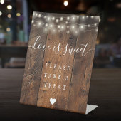 String Lights Rustic Wood Liebe ist süße Gefallen Sockelschild