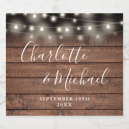 String Lights Rustic Wood Signature Script Hochzei Bierflaschenetikett (Einzelnes Label)