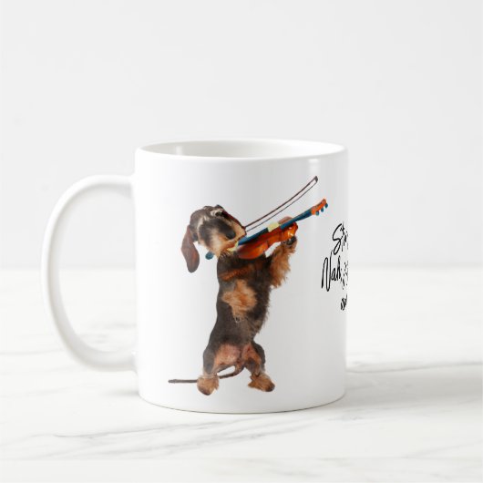 Strings Angehängte Drahthaar Dackel und Violine Kaffeetasse (Links)