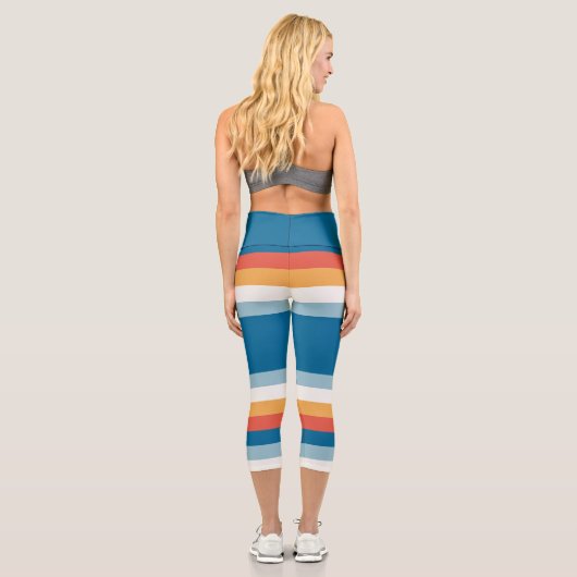 Strip Rainbow Capri Leggings (Rückseite)