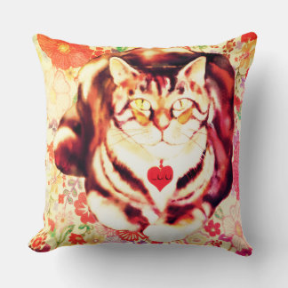 Striped Cat Art with Floral Background Kissen