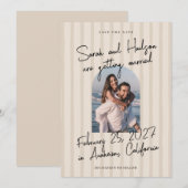 Striped Modern Handwritten Script Photo Wedding Save The Date (Vorne/Hinten)