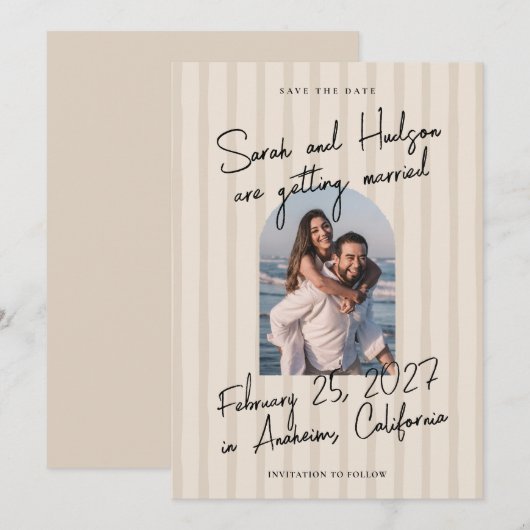 Striped Modern Handwritten Script Photo Wedding Save The Date (Vorne/Hinten)