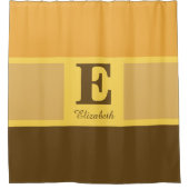 Striped Modernes, gelb-braunes Monogramm Duschvorhang (Vorderseite)