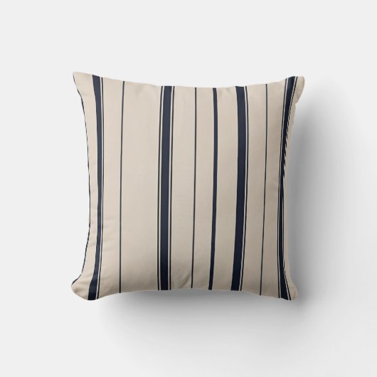 Striped Navy Blue and Cream Throw Cushion Kissen (Vorderseite)