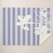 Stripes and Iris Flowers Silhouette  Sherpadecke (Vorderseite (Horizontal))