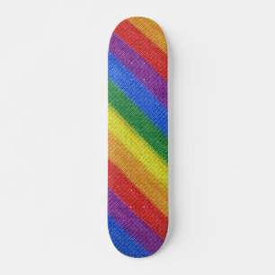 Stripes aus Stricken mit Regenbogenfarben nahtlos  Skateboard