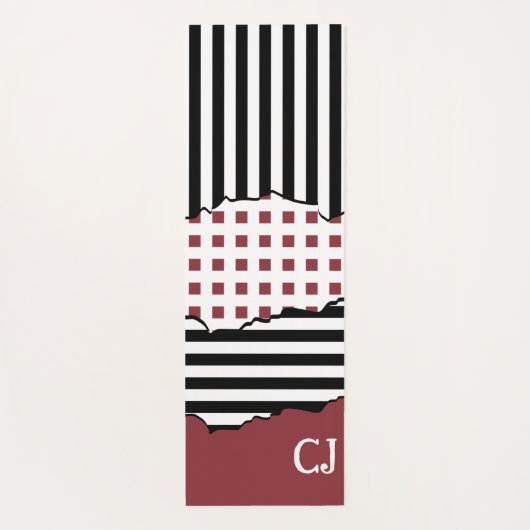 Stripes Net Schwarz, Weiß, Rot Layered Initialen Yogamatte (Rückseite)