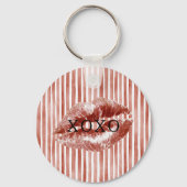 Stripes Red Lips Kiss XOXO  Schlüsselanhänger (Vorderseite)
