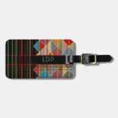 Stripte Dreiecksformen mit Initialen auf schwarz Gepäckanhänger (Vorderseite horizontal)