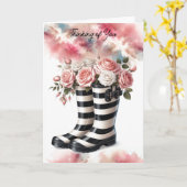 Stripte Regenstiefel und Rose Denken Sie an Sie Karte (Gelbe Blume)