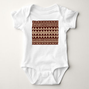 Stripter Stamm: Zierkunst. Baby Strampler