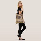 Striptes ägyptisches nahtloses Muster. Blütenfarbe Tasche (Am Model)
