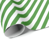 Striptes Diagonal Holiday Simple Green White Geschenkpapier (Rolleneckpunkt)