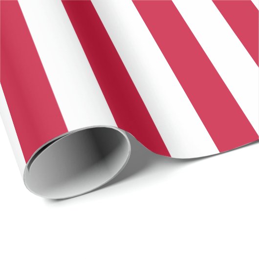 Striptes Geschenkpapier rot-weiß 10 (Rolleneckpunkt)