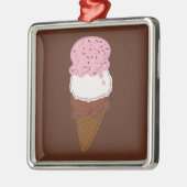 Stroheis-Creme-Cones-2-q ORNAMENT (Links)