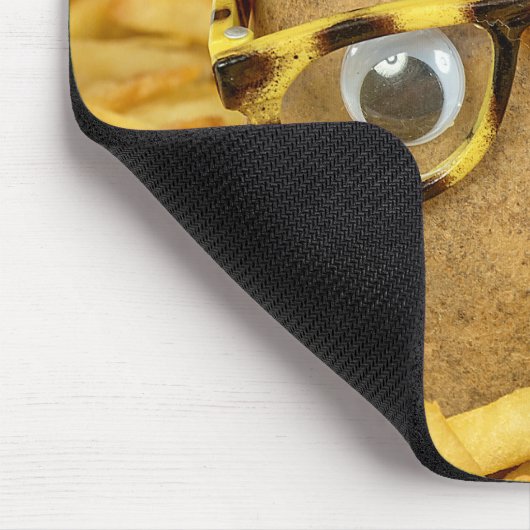 Strohhut auf Kartoffeln Mousepad (Ecke)
