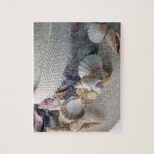Strohhut mit Muscheln Jigsaw Puzzle (Vertikal)