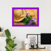 Strohhut und Lavender Blume Fotografie Art Poster (Heimbüro)