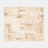 Strohpapier: alter Zeitungshintergrund. Fleecedecke (Vorderseite (Horizontal))