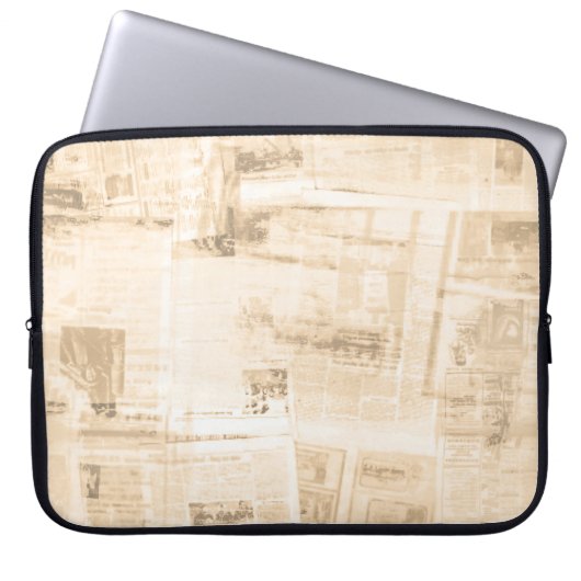 Strohpapier: alter Zeitungshintergrund. Laptopschutzhülle (Vorderseite)