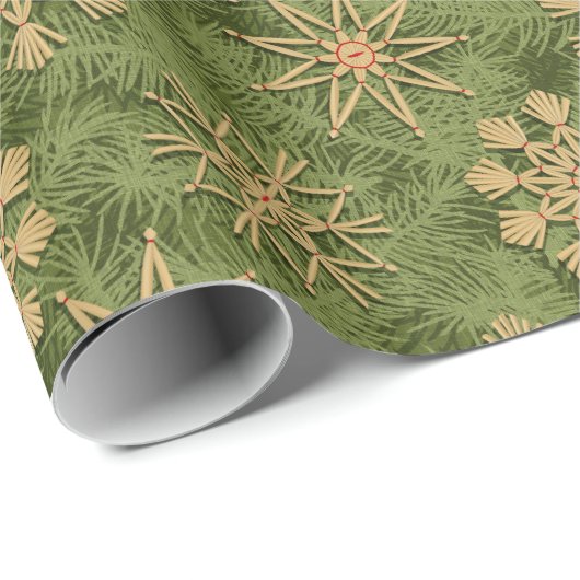 Strohsterne on Pine Tree Geschenkpapier (Rolleneckpunkt)