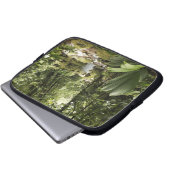 Strom im Regenwald, Dominica Laptopschutzhülle (Vorne Knopf)