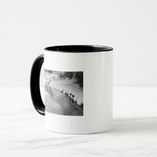 Strom im Winter B&W Tasse (Vorderseite Links)