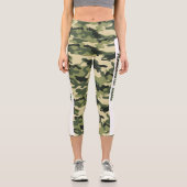 Strong Green Camouflage PERSONALIZE Capri Leggings (Vorderseite)