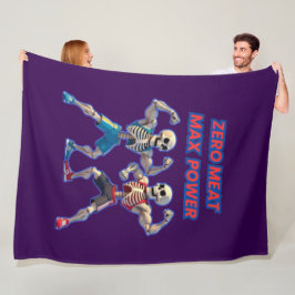 Strong to the Bone – Funny Skeleton Muscle Design Fleecedecke