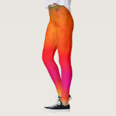 Strukturierte helle Farben auf Leggings (Links)