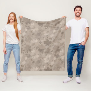 Strukturierte zeitgenössische Blumensilhouetten Fleecedecke