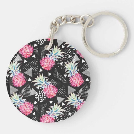 Strukturiertes Dreieck-Ananas-Muster Schlüsselanhänger (Rückseite)