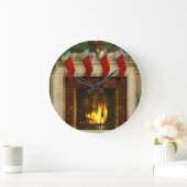 Strümpfe am Feuerplatz Große Wanduhr (Zuhause)