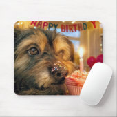 Struppiger Hund mit einem Geburtstagscupcake Mousepad (Mit Mouse)